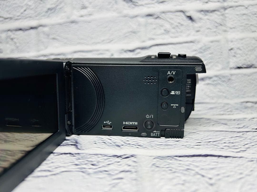 充電器付きPanasonic パナソニック HC-V360M デジタル