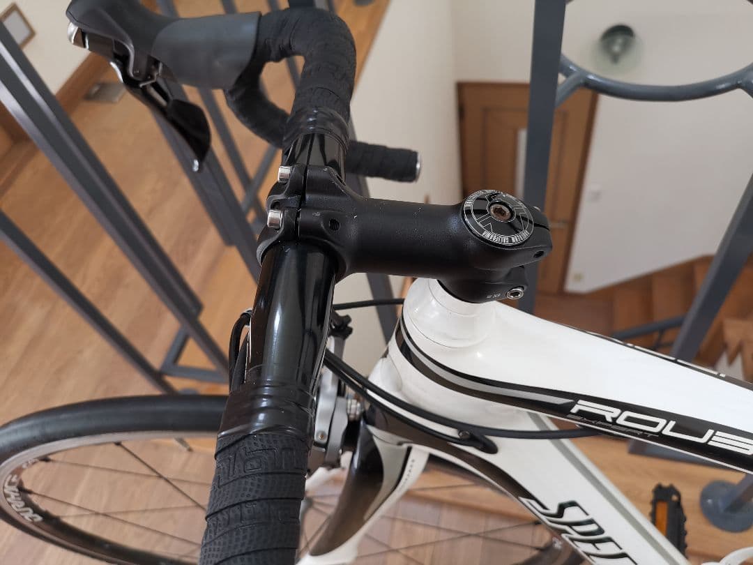 自転車本体 specialized roubaix sl3 expert
