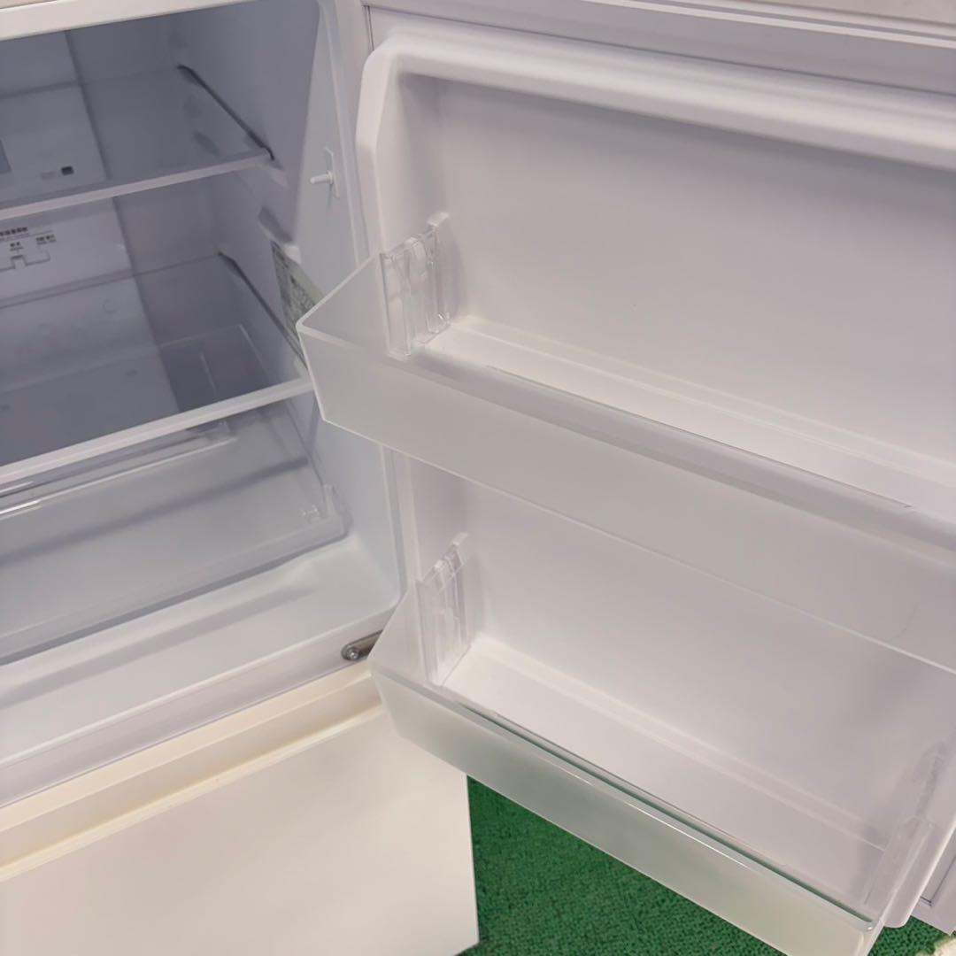 837 未使用品　マッドホワイト　冷蔵庫　100L〜200L 小型　一人暮らし