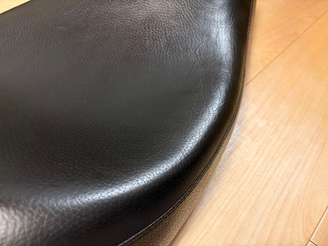 ハーレー　ツーリング　シート　Corbin コルビン