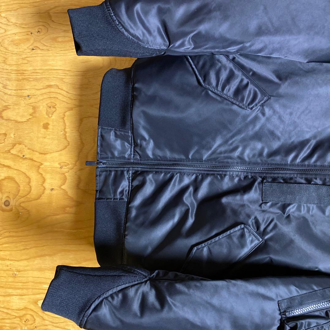 【美品】 UNIQLO ハイブリッドダウンオーバーサイズMA－1復刻版