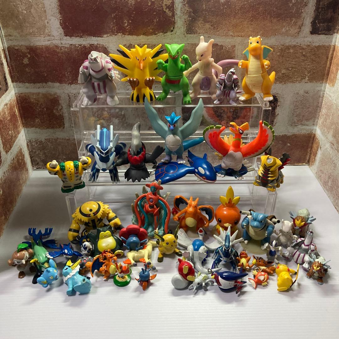 『ポケモン』　ソフビ・モンコレ・フィギュア等　47点まとめ売り　※汚れ欠品有り※
