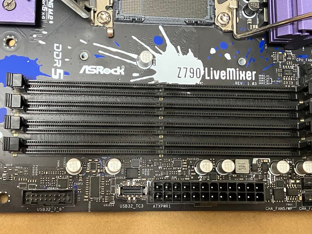 ASRock Z790 LiveMixer マザーボード
