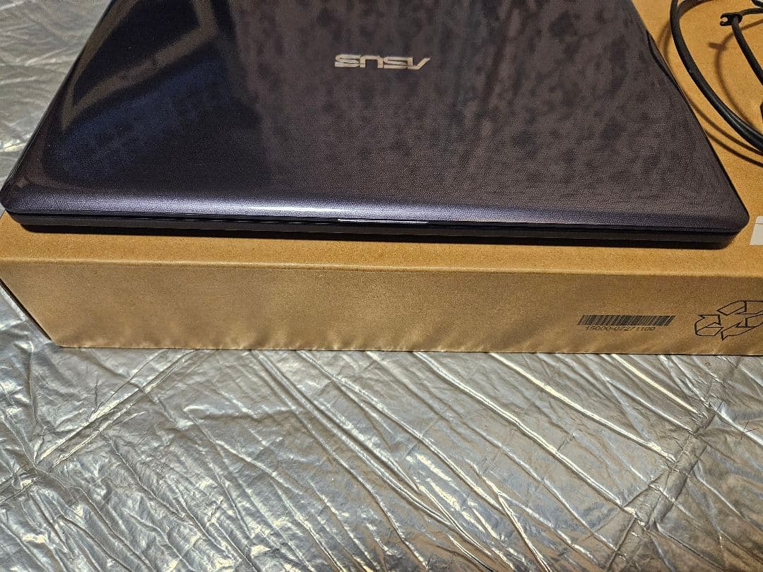 ASUS VivoBook L203NA-FD126T ノートパソコン