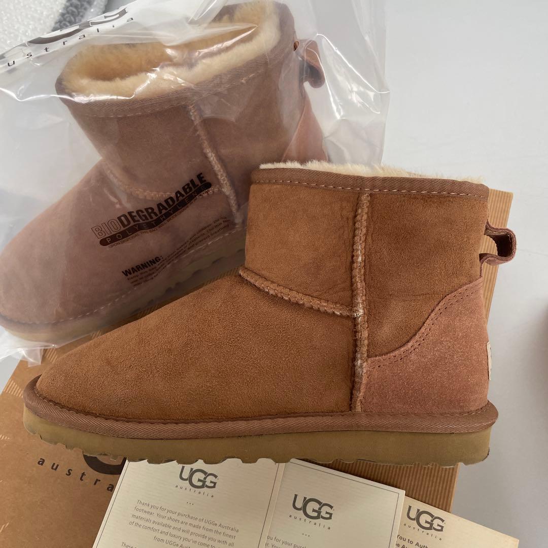 最終価格UGG ショートムートンブーツ　W Classic Mini 24.0