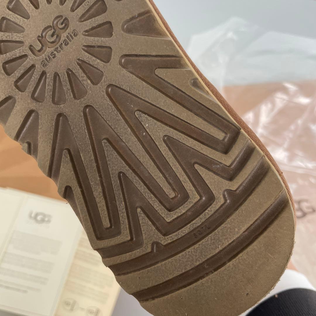 最終価格UGG ショートムートンブーツ　W Classic Mini 24.0