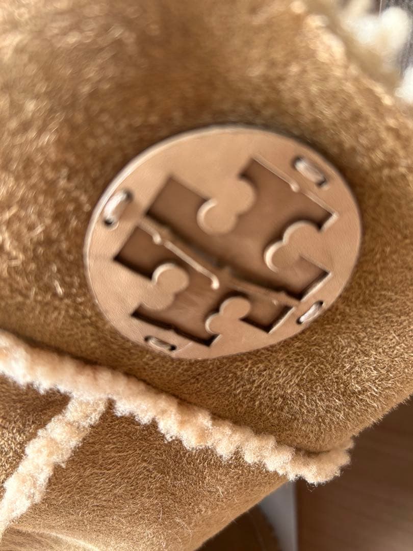 値下げしました！TORY BURCH ムートンブーツ ロング キャメル ボア