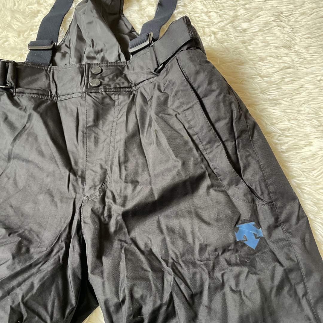 DESCENT スノーウェアセットアップ　きれいなネオンカラーです！