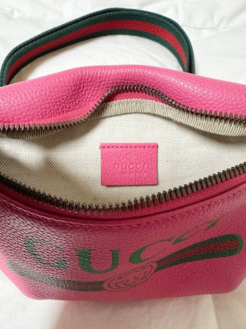 美品　gucci グッチ　ボディバッグ　ウエストポーチ　ショルダーバッグ