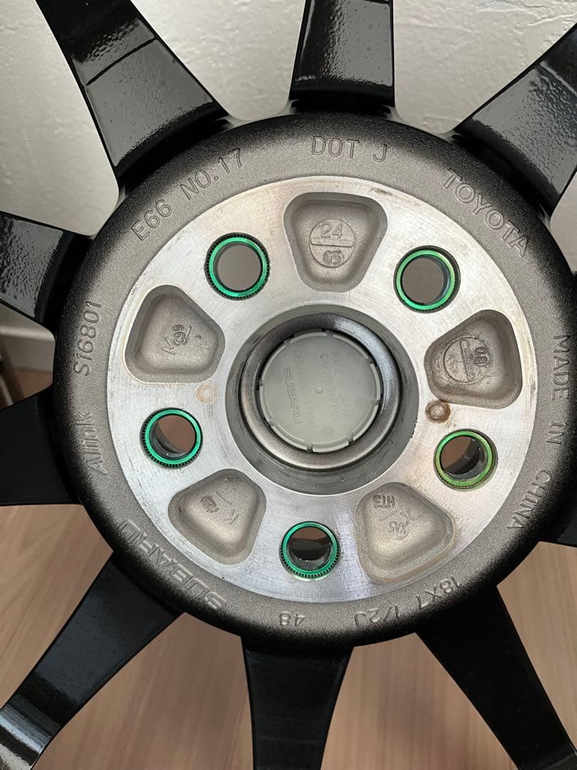 BRZ GR86純正18ホイール(STIsport特別色)【1/2】