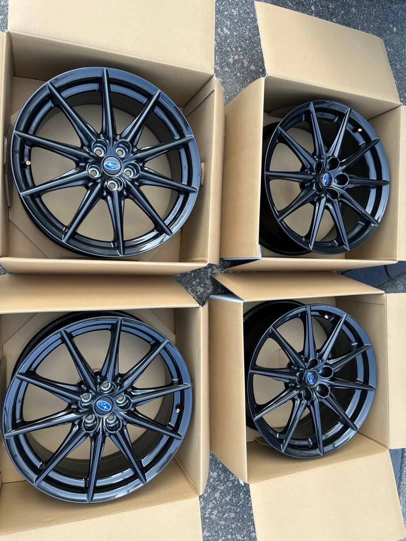 BRZ GR86純正18ホイール(STIsport特別色)【1/2】
