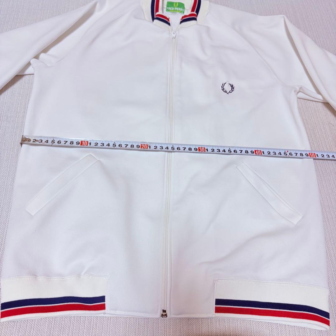 FRED PERRY ホワイトセットアップ