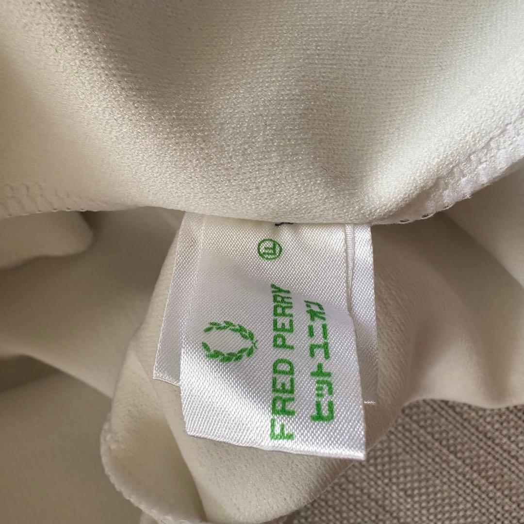 FRED PERRY ホワイトセットアップ