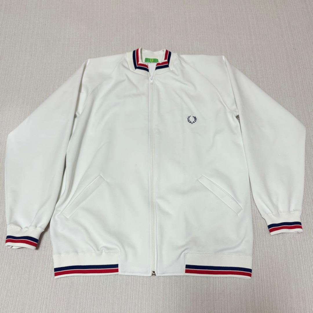 FRED PERRY ホワイトセットアップ