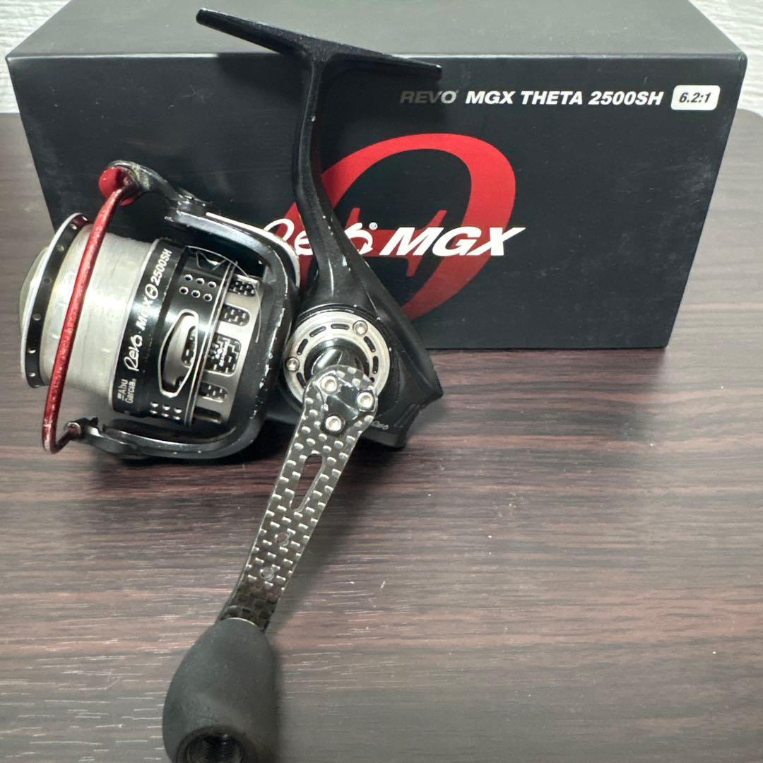 AbuGarcia REVO MGX THETA 2500SHスピニングリール