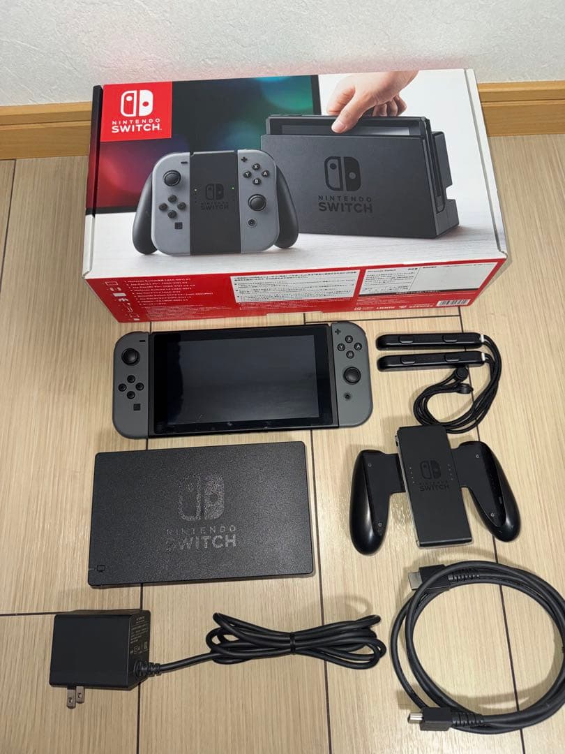Nintendo Switch 本体一式+SDカード128GB付き(訳あり)