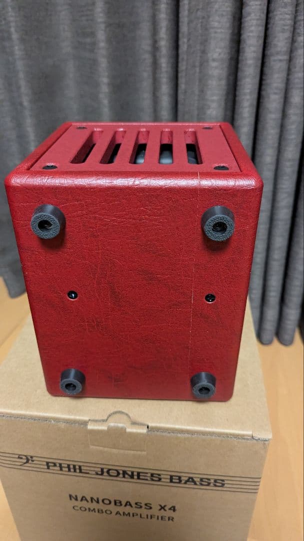 【未使用品】PHIL JONES NANOBASS X4 ベース用アンプ