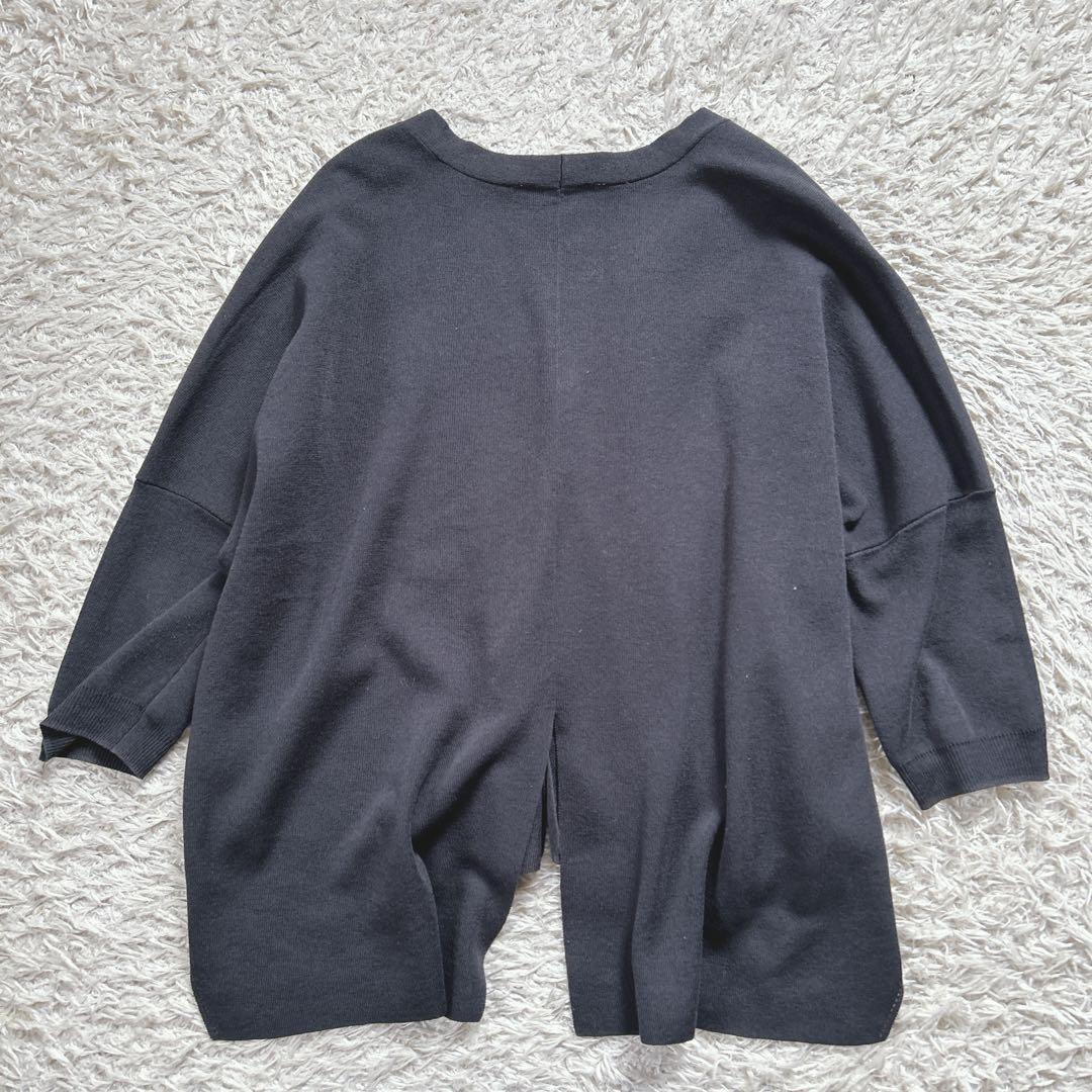美品　BEARDSLEY ビアズリーサラッとカーディガン　ブラック