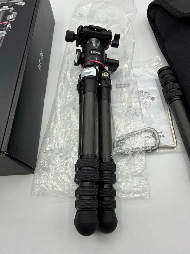 Ulanzi MT-20 カーボンファイバー 小型伸縮三脚