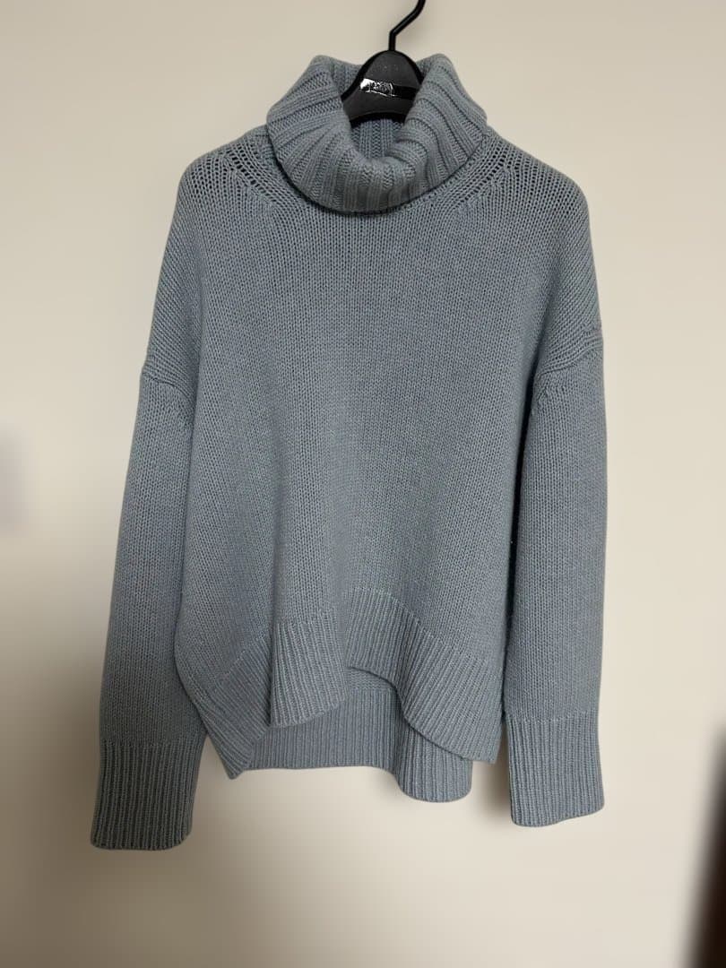 GALERIE VIE ファインウール タートルネックプルオーバー