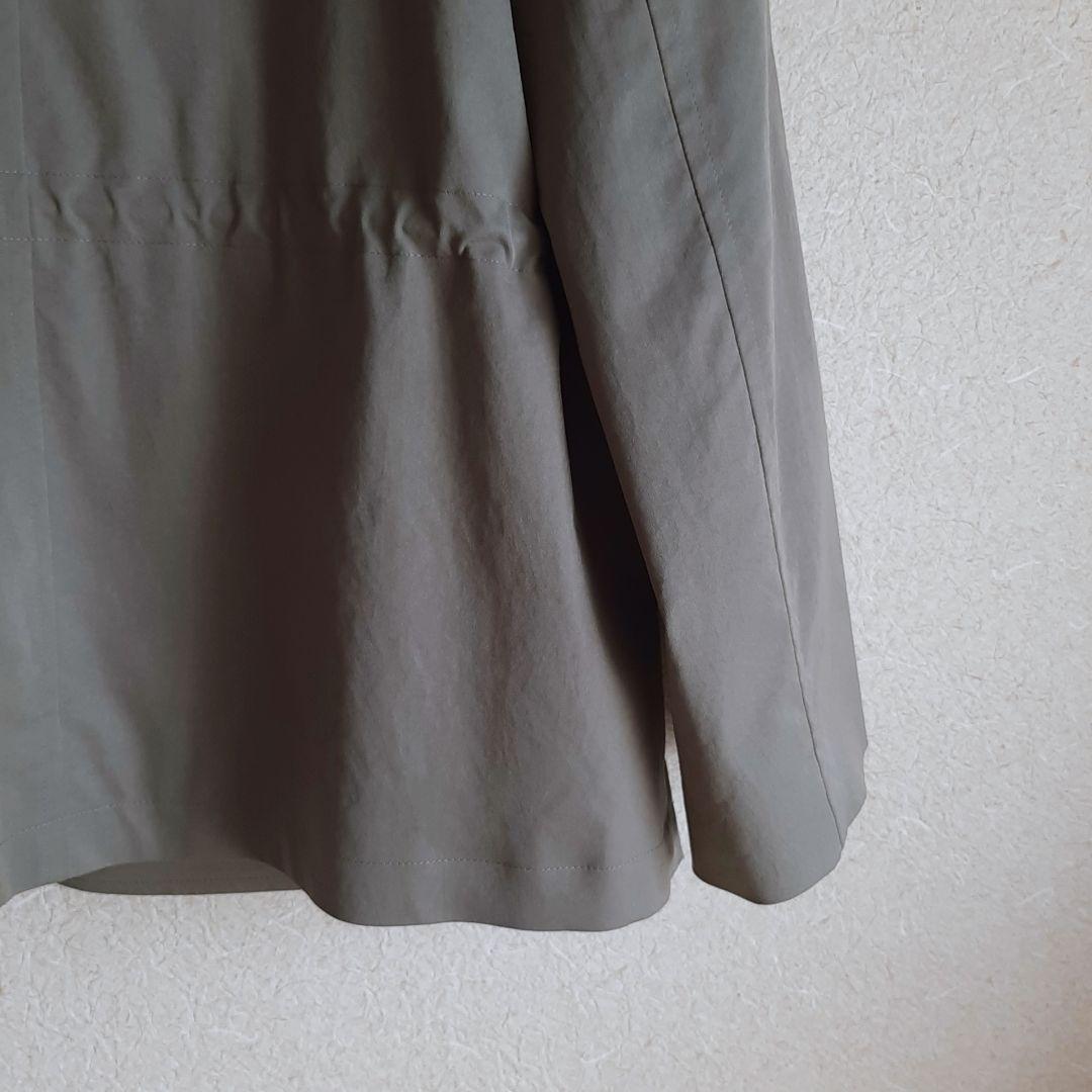 UNTITLED ウエストドロストショートトレンチコート　カーキ　ジャケット