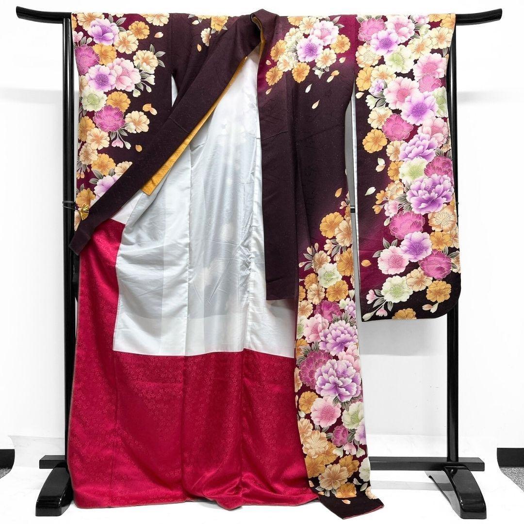 刺繍　金通し　牡丹　桜花模様　振袖　晴れの日　成人式　卒業式　着物　114p