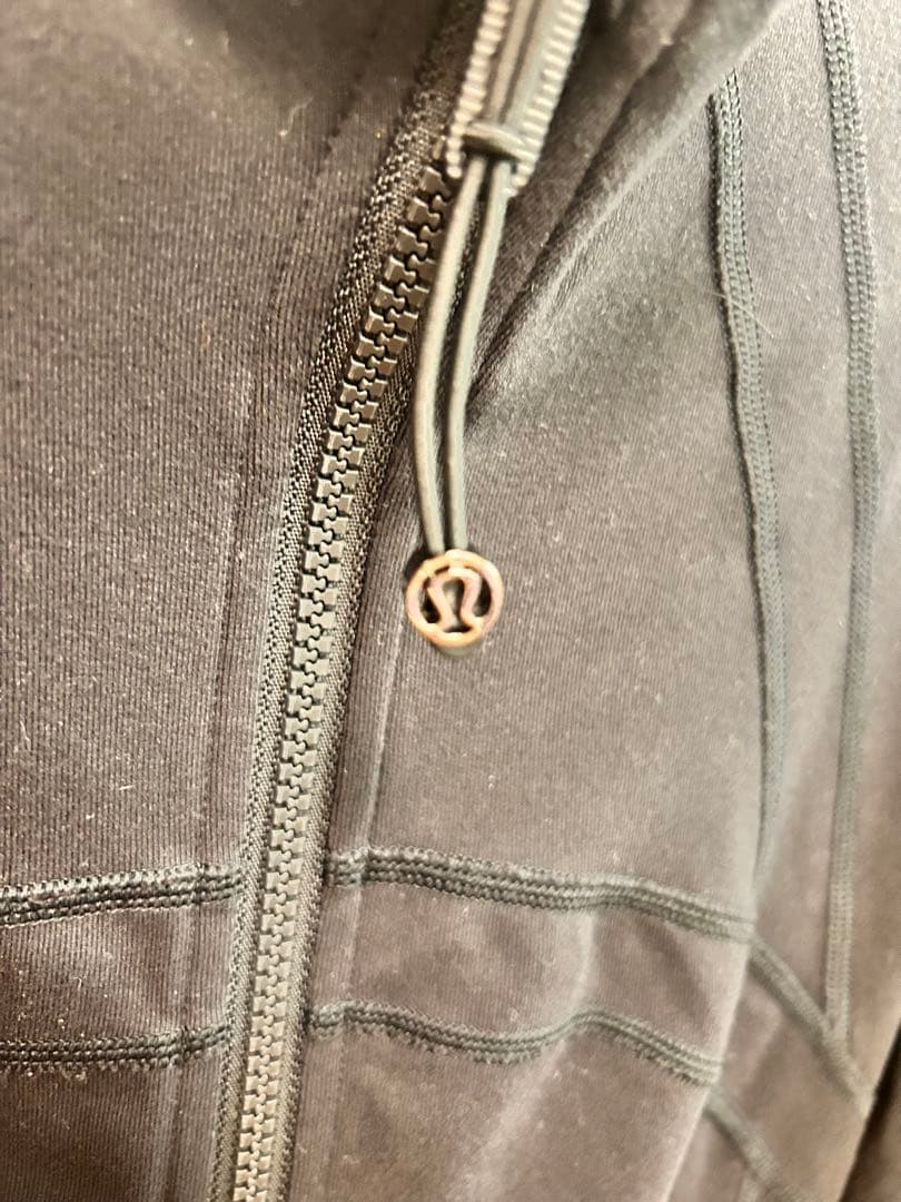 ルルレモン lululemon Define ディファインジャケット サイズ8
