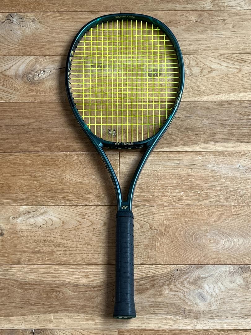 ☆美品☆YONEX VCORE PRO 97☆G2☆