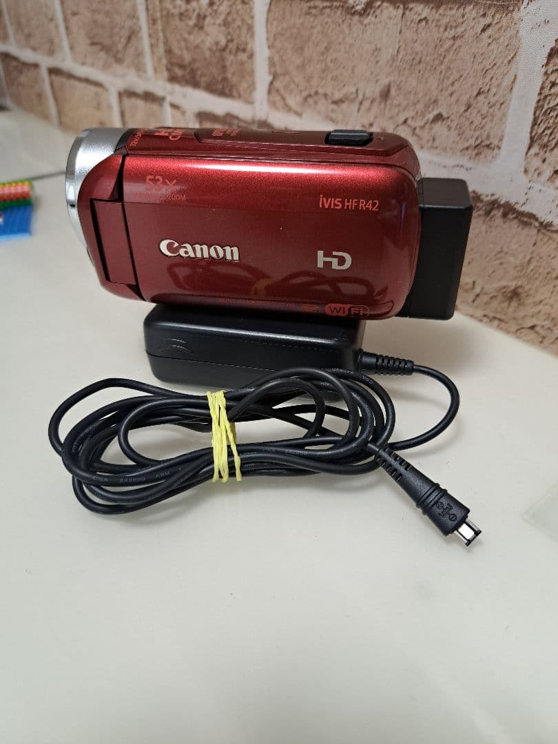 Canon デジタルビデオカメラ iVIS HFR32【美品】