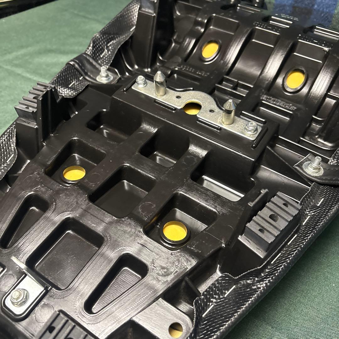 カワサキ ninja zx-14r 純正シート