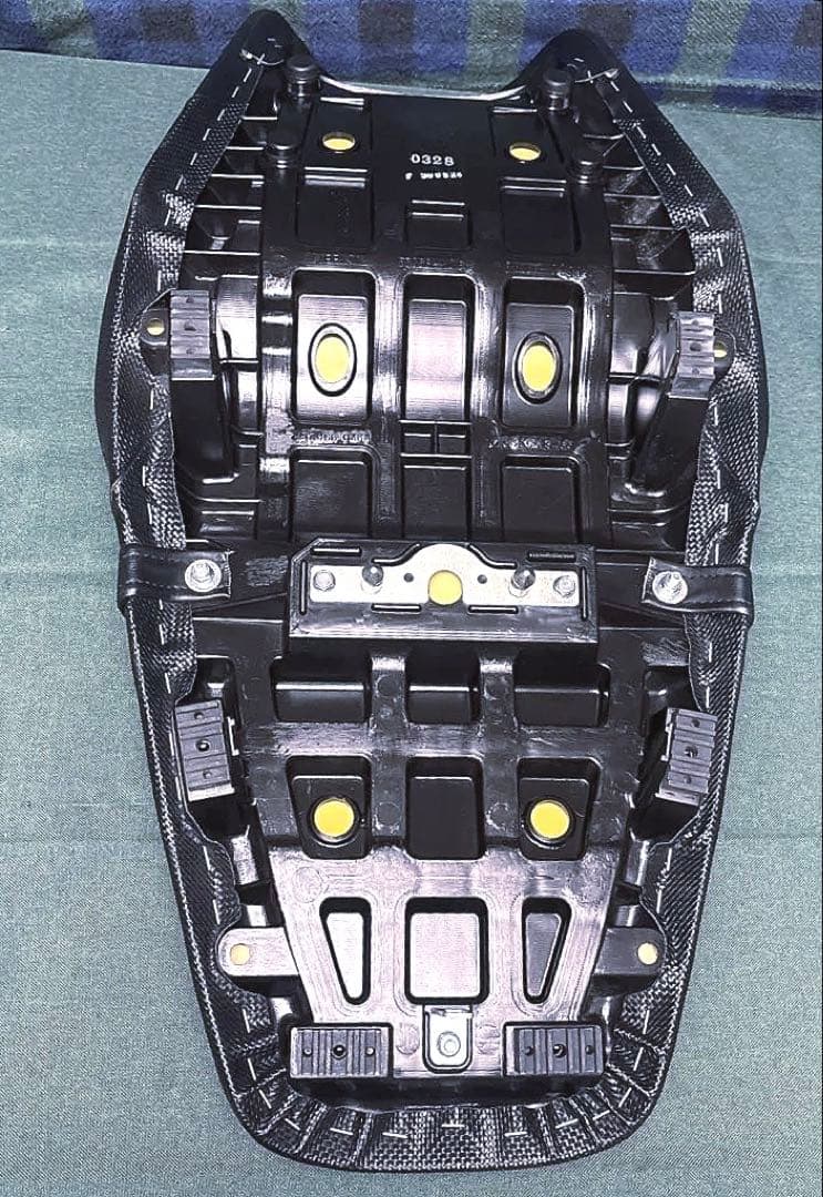 カワサキ ninja zx-14r 純正シート