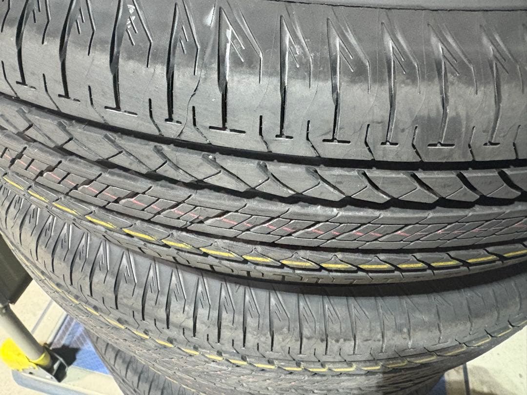 ジムニー　純正タイヤ・新車外し2本