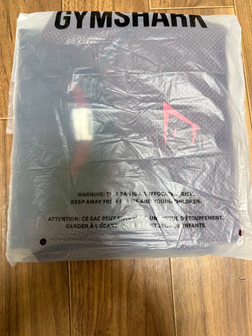 トップス  onyx v5 Red&Black s-size shirt