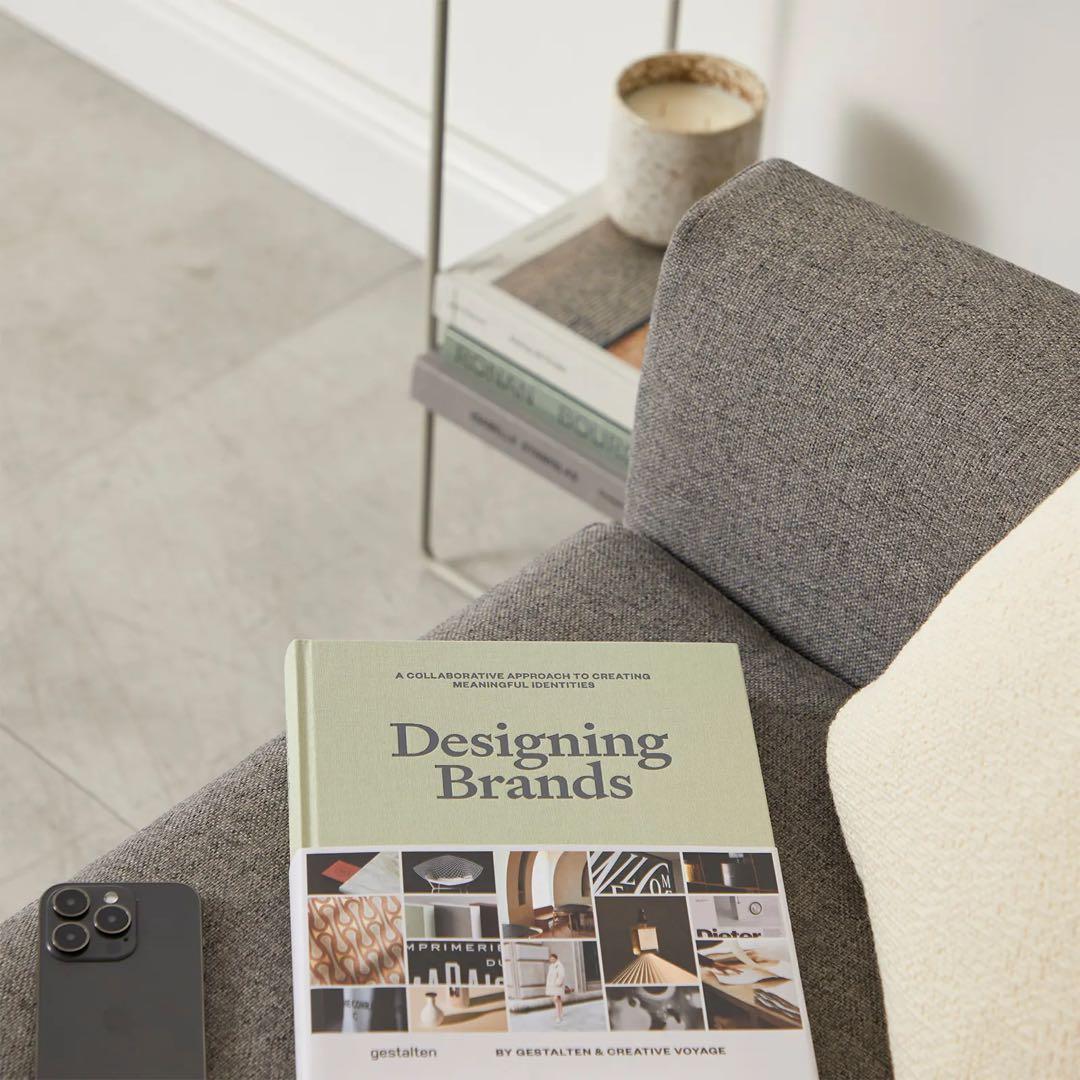 新品 Gestalten Designing Brands デザインブック 本