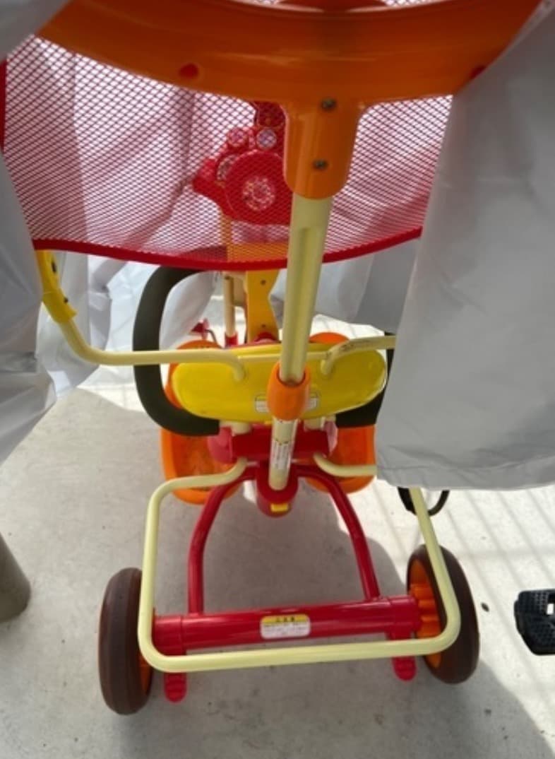 m*i様 アンパンマン 三輪車 赤