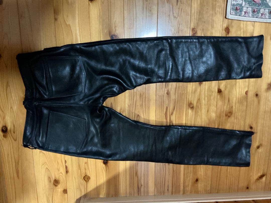VANSONブラックレザー スリムフィットパンツ　サイズ36