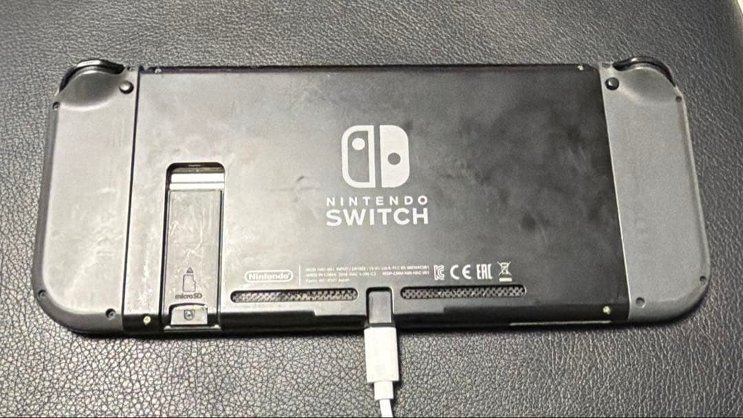 t*o様 ジャンク品 ニンテンドースイッチ スマブラエディション 本体 ジョイコ