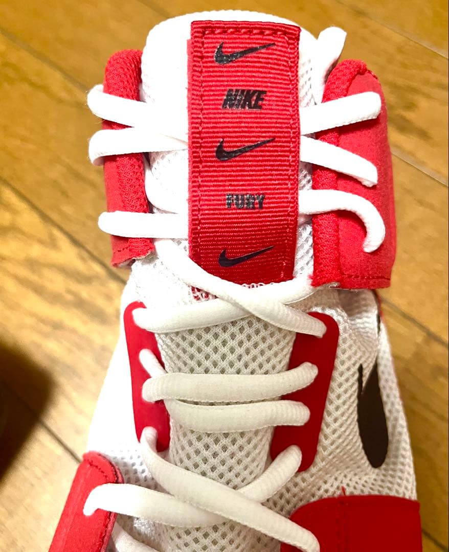 【新品未使用】レスリングシューズ Nike Fury レッド 赤 27㎝
