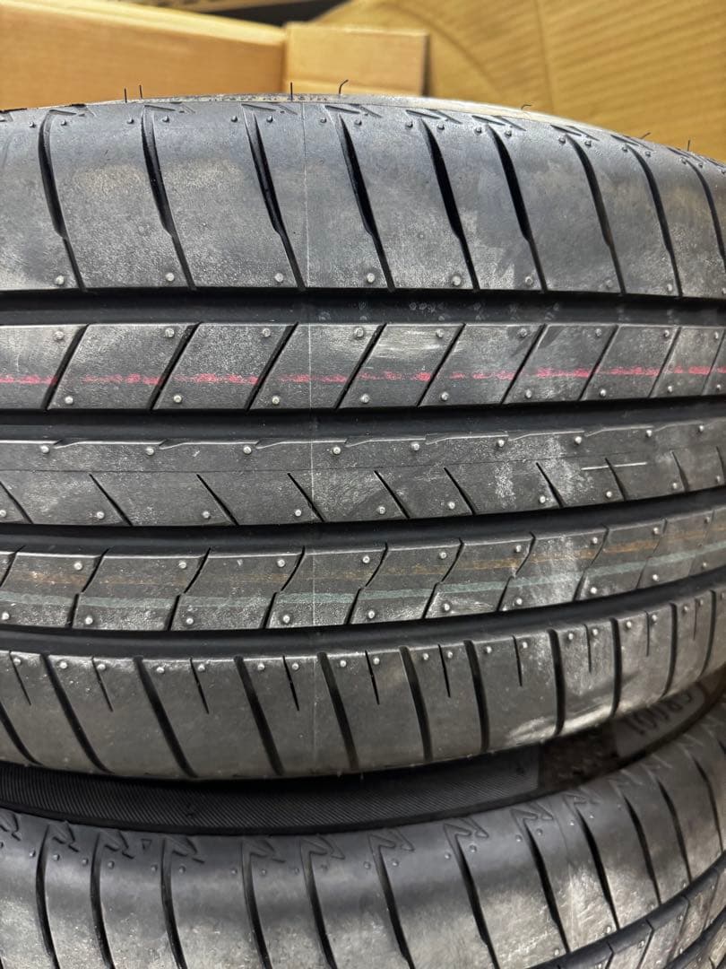 BS レグノ　225/45R18 x4本セット