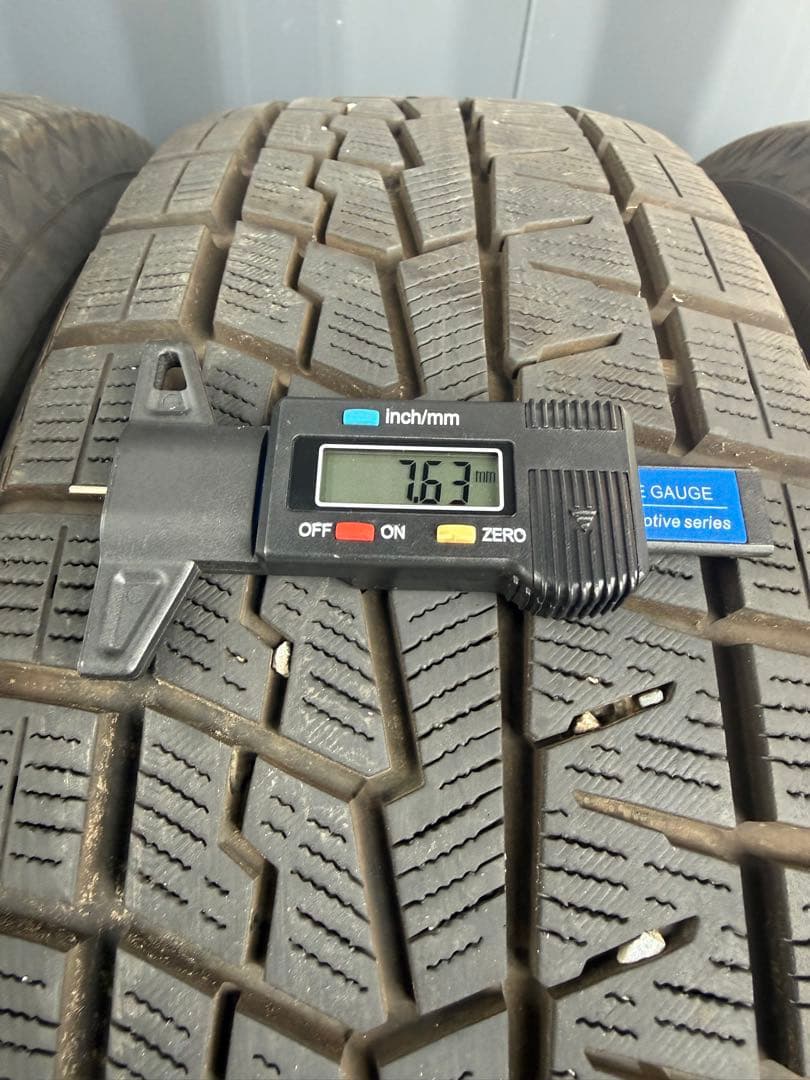 わた195/65R15 ヨコハマ iG70 スタッドレス バリ溝送料無料①