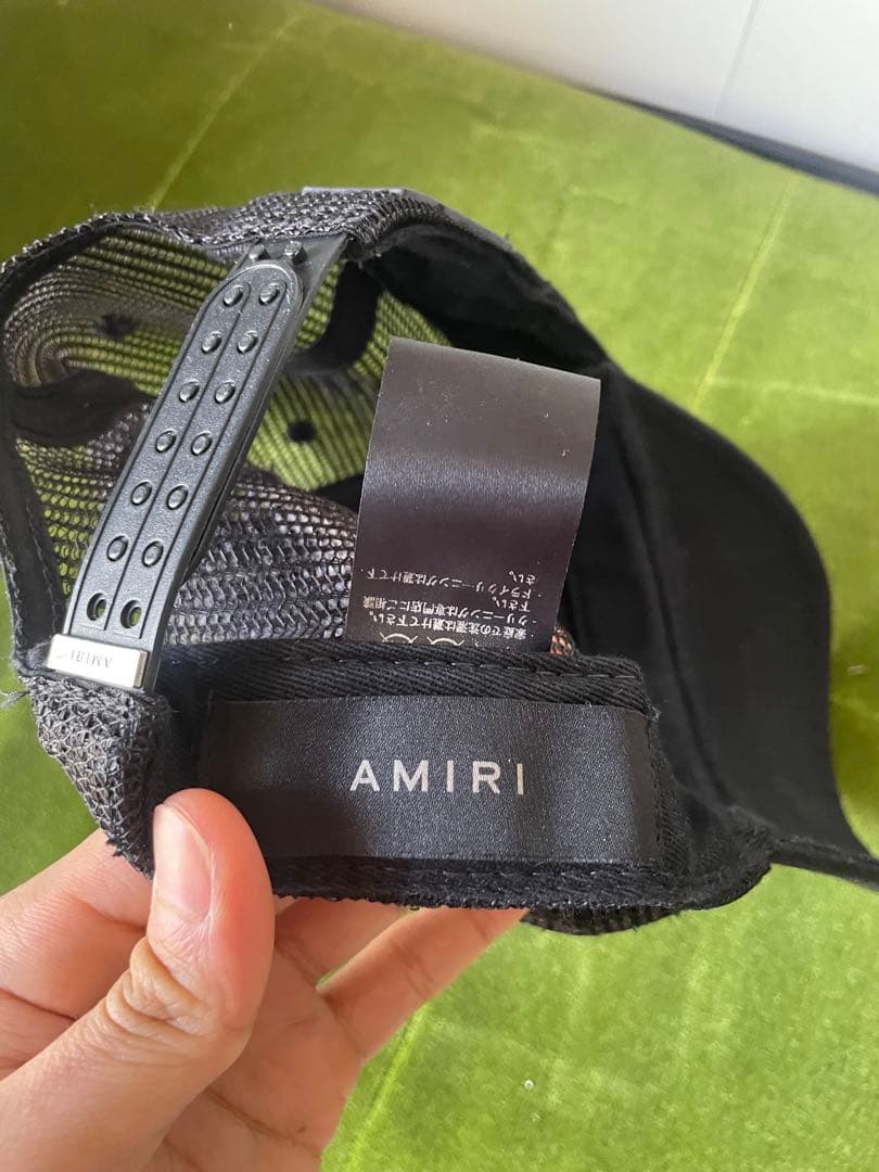 AMIRI Bones STACKED トラッカーキャップ
