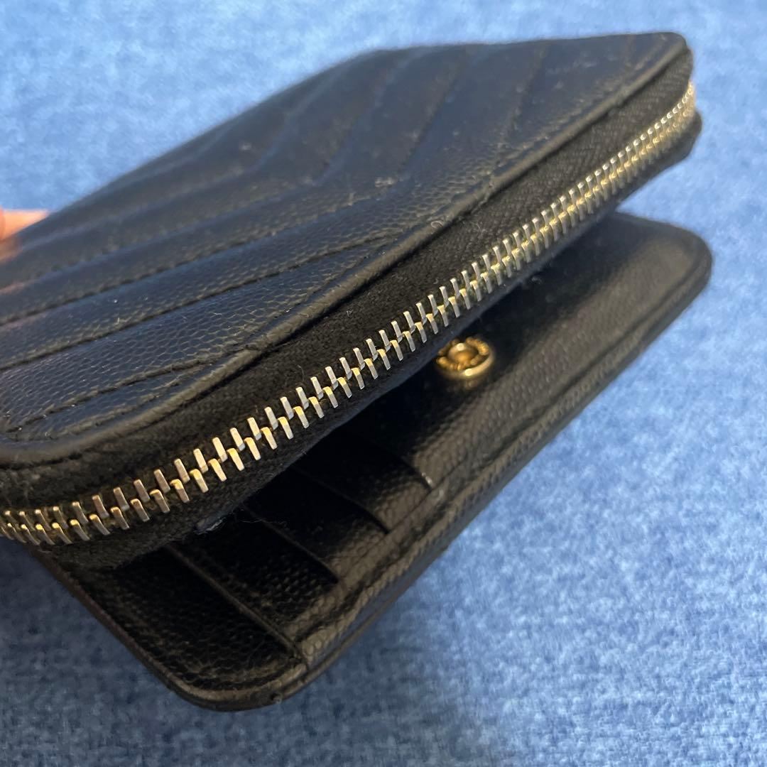 【大人気】SAINT LAURENT ブラック 二つ折り財布