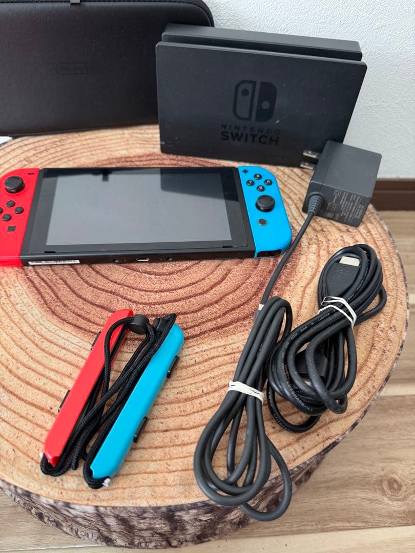 Nintendo Switch ニンテンドースイッチ本体　RED/BLU箱無し