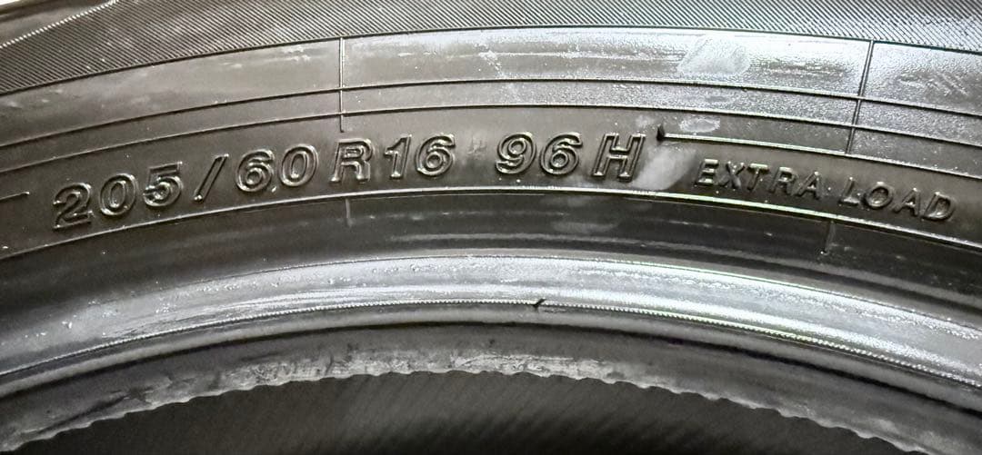 ヨコハマRV03 205/60R16 96H 1本 美品