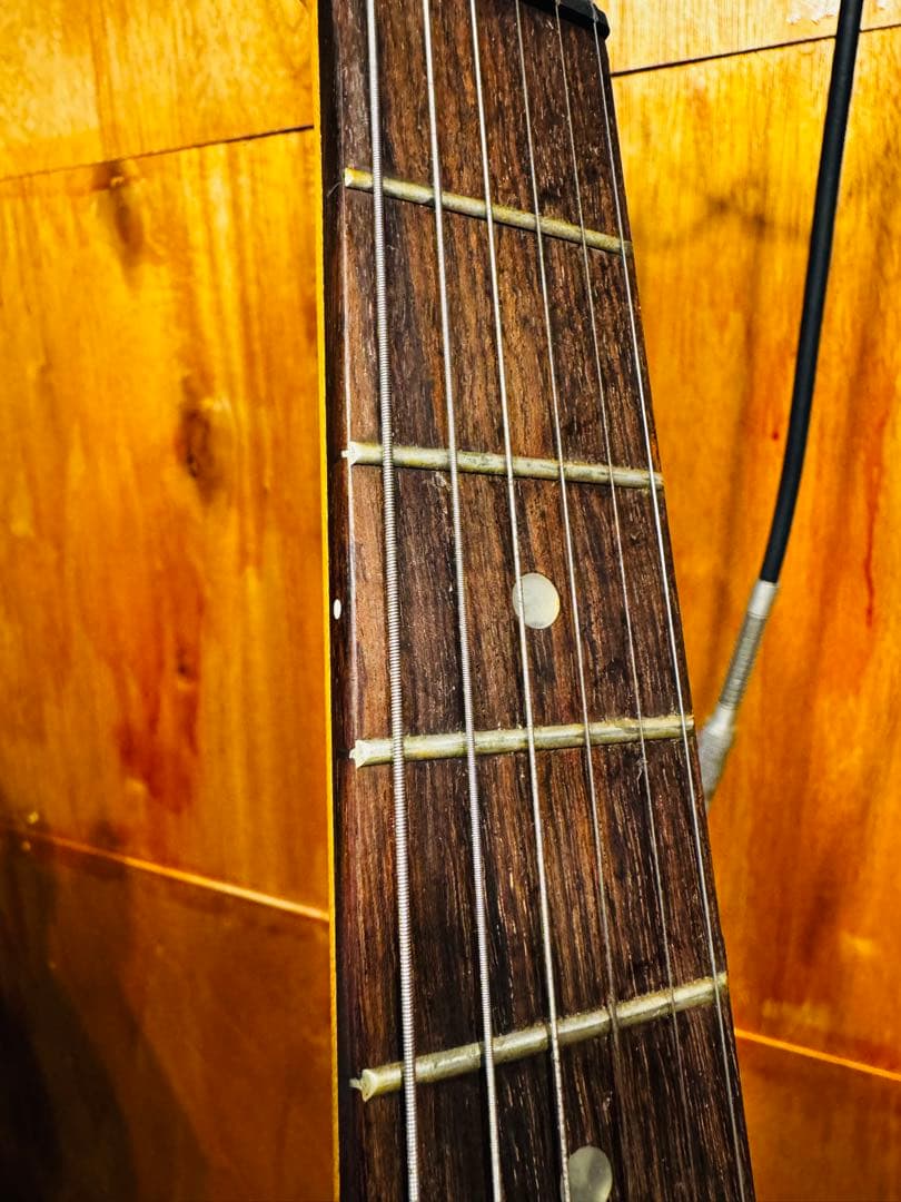 zo-3ギター　フェルナンデス　アンプ内蔵