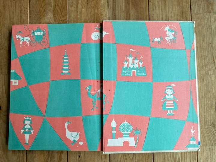 小学館　世界の童話　カロリーヌのつきりょこう