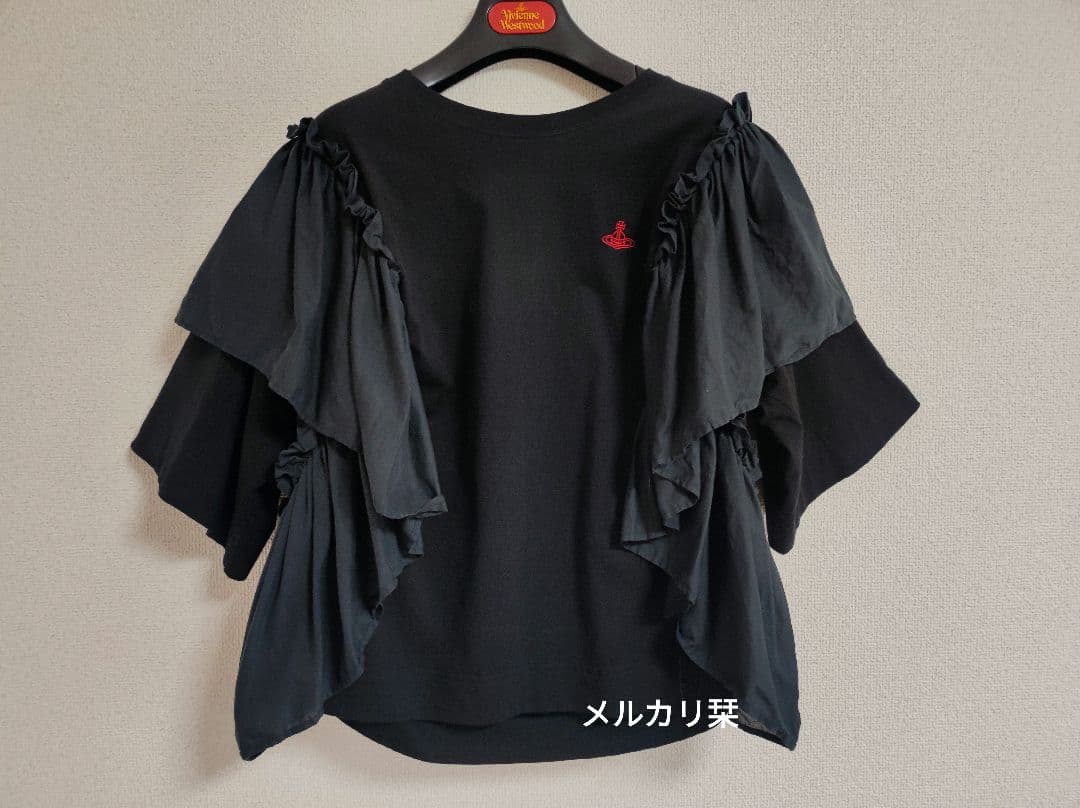 ヴィヴィアンウエストウッドフリルスリーブ ボリュームトップス Vivienne