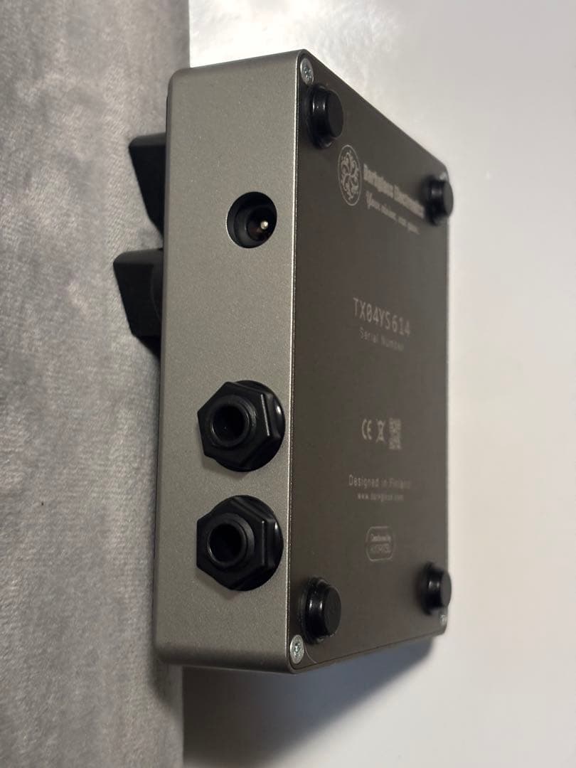Darkglass B7K V2 ベースプリアンプ　ディストーション