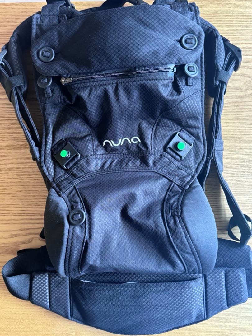 【美品】NUNA カドルクリック ブラック抱っこ紐