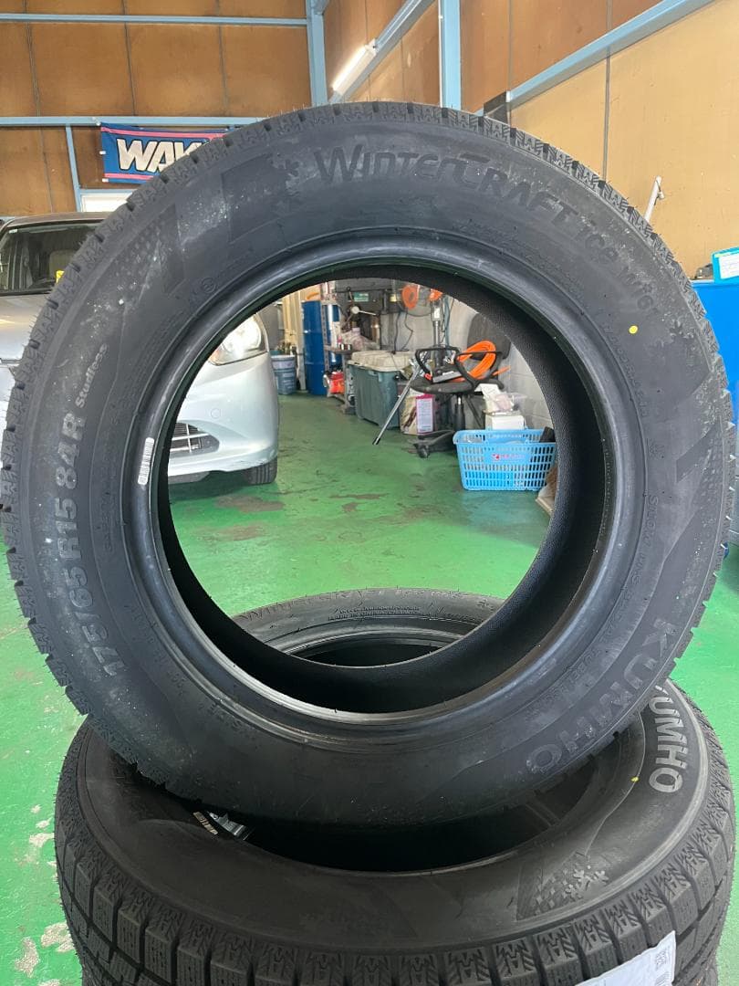新品 KUMHO WINTERCRAFT ice Wi61 175/65R15
